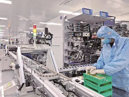 Αυτόματη γραμμή παραγωγής 380V μπουκαλιών γυαλιού υψηλής ταχύτητας