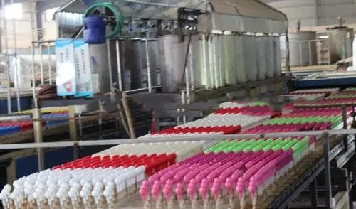 Λαστιχένιο μπαλόνι χρώματος που κάνει τη μάνικα μηχανών που πτυχώνει 380V 220V